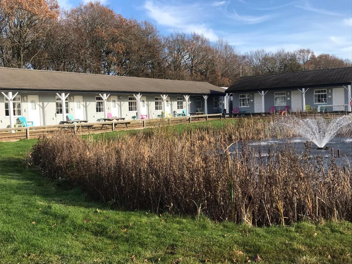 Silverstone Golf Club And Hotel Exterior foto