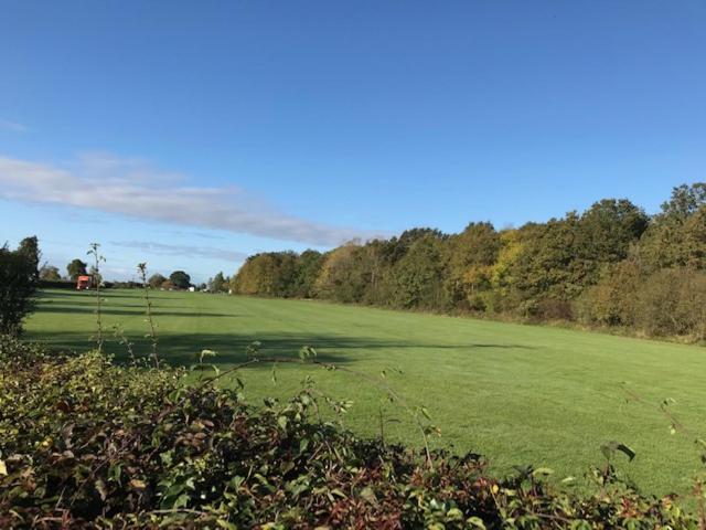 Silverstone Golf Club And Hotel Exterior foto